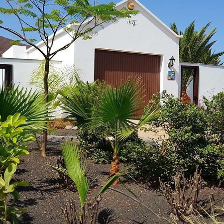 Lovely Villa Nico Playa Blanca, Hot Tub, Communal Pool מראה חיצוני תמונה