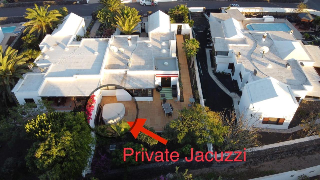 Lovely Villa Nico Playa Blanca, Hot Tub, Communal Pool מראה חיצוני תמונה